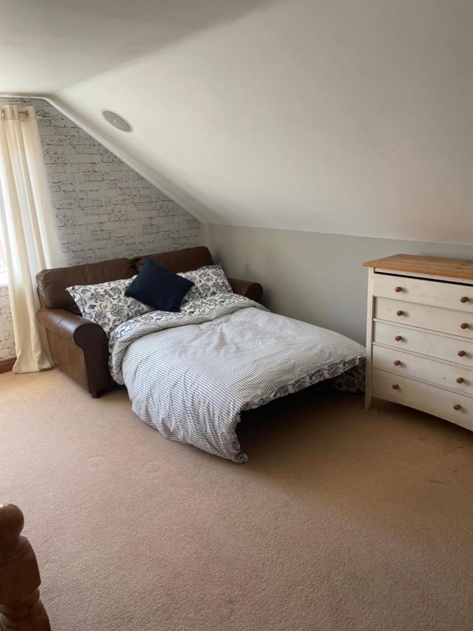 פנרית' Fabulous 2 Bed Apartment מראה חיצוני תמונה